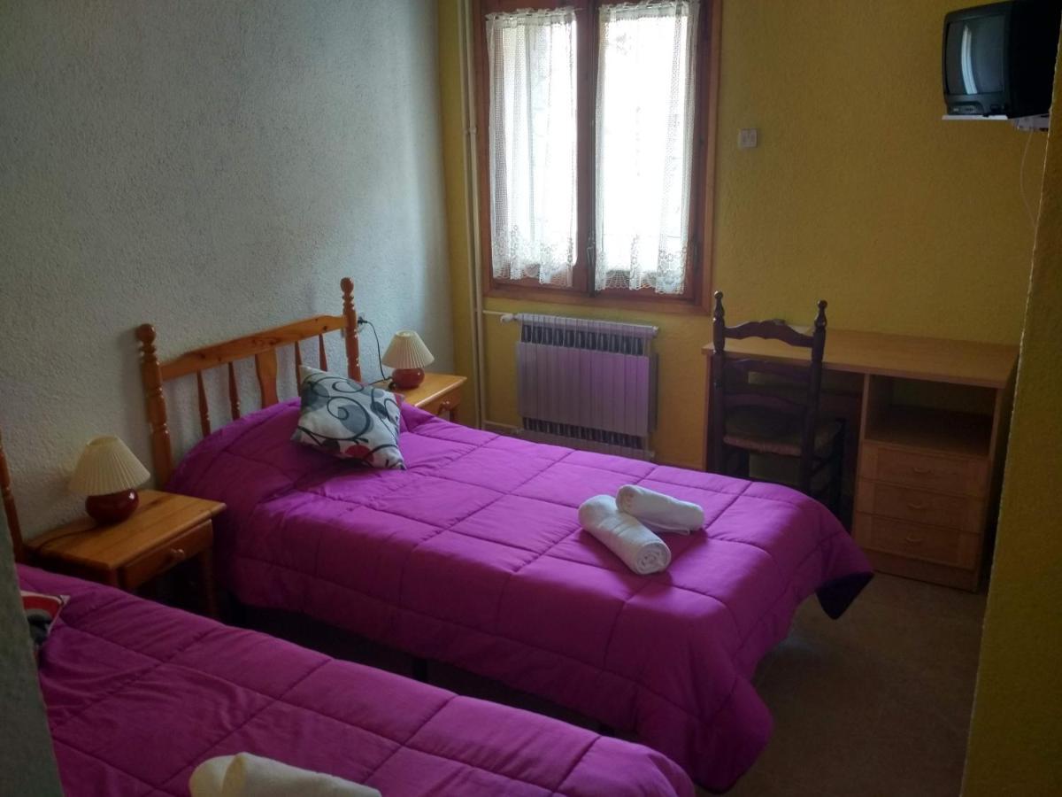 Hostal Pas De La Pera Aransá Dış mekan fotoğraf